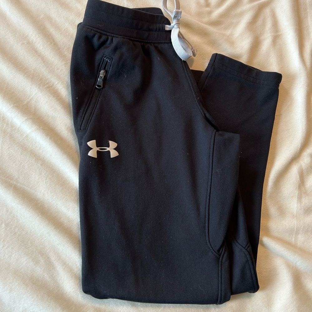 UnderArmor boys athletic pants Black Size Small